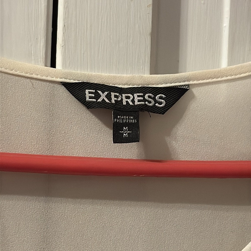 Express Ruffle Blouse - Picture 2 of 3